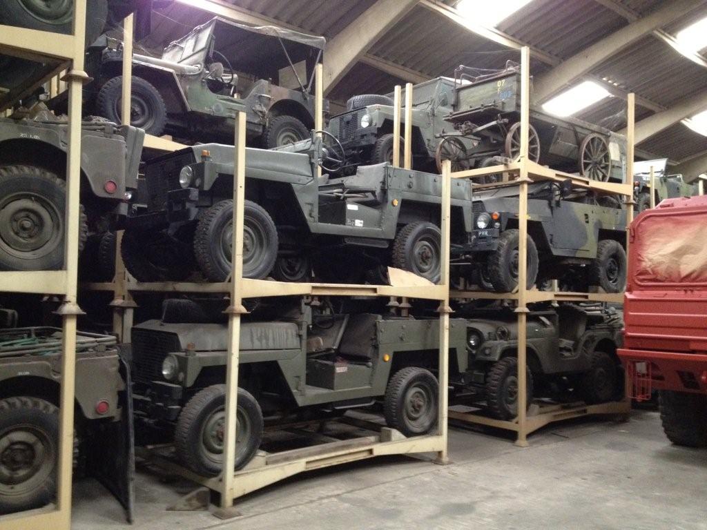 Land Rover Lightweight Series III 88″