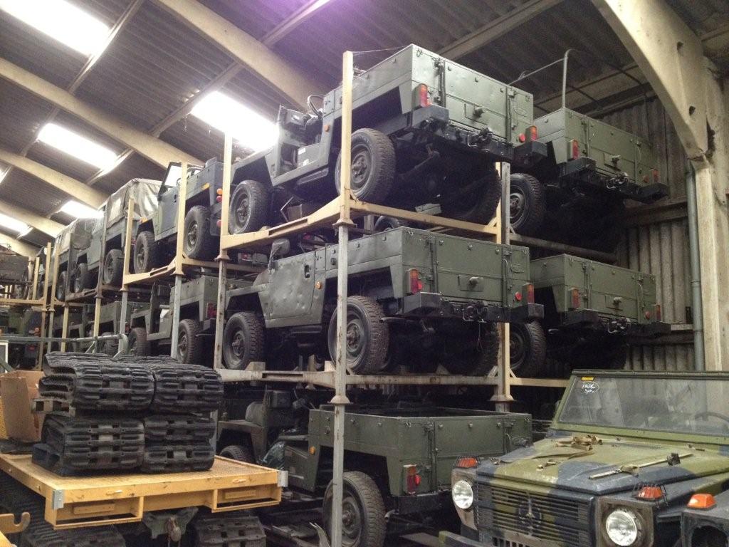 Land Rover Lightweight Series III 88″