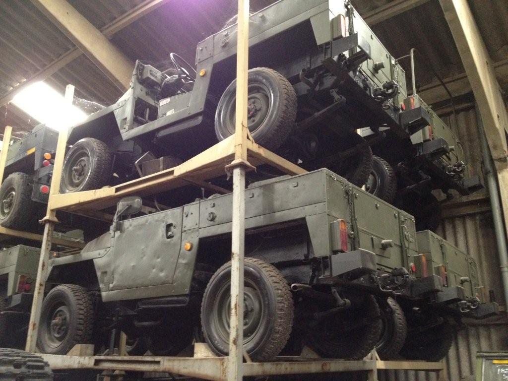 Land Rover Lightweight Series III 88″