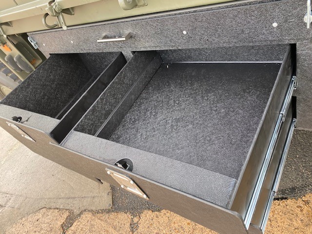 Leyland DAF 4×4 Shoot Vehicle Gun Bus