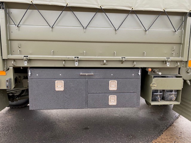 Leyland DAF 4×4 Shoot Vehicle Gun Bus