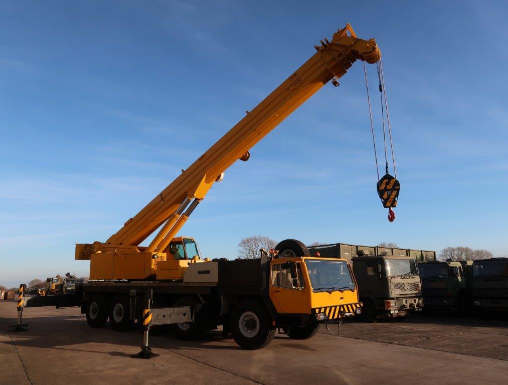 Liebherr LTM1120 120 Ton All Terrain Crane