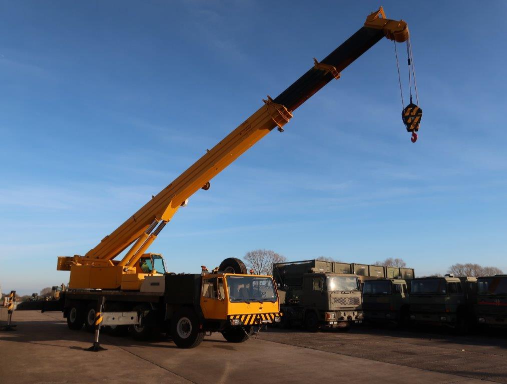 Liebherr LTM1120 120 Ton All Terrain Crane