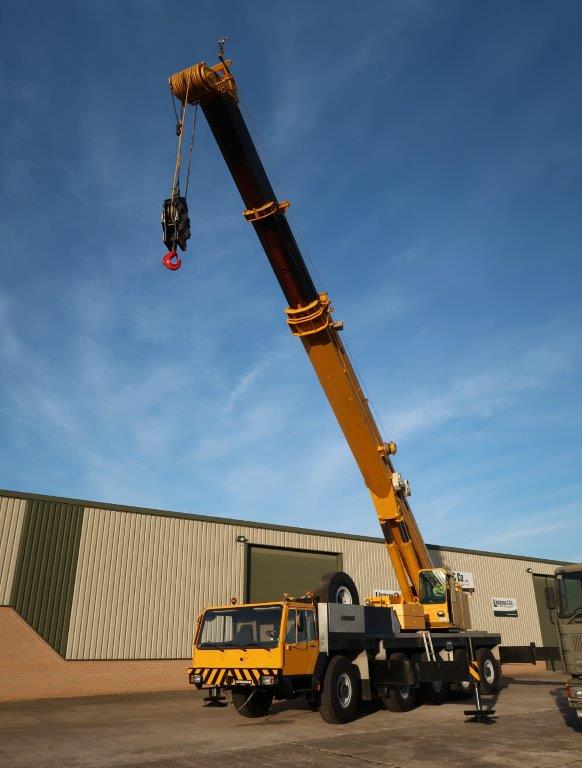 Liebherr LTM1120 120 Ton All Terrain Crane
