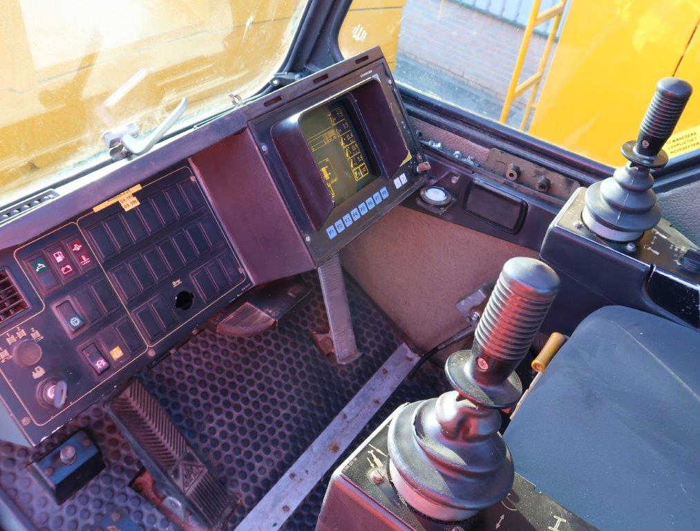 Liebherr LTM1120 120 Ton All Terrain Crane
