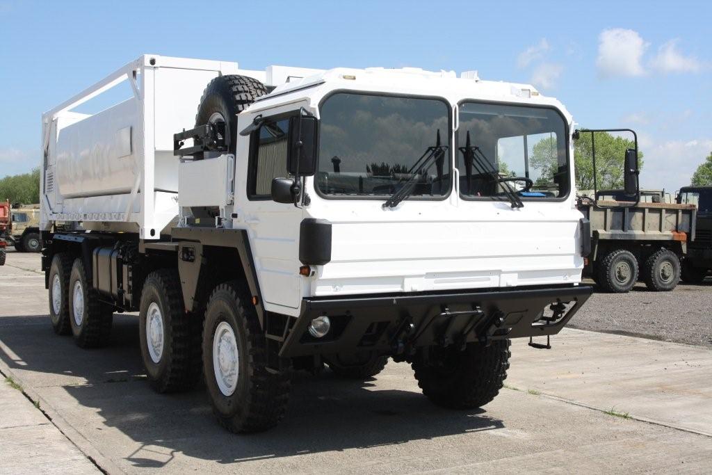MAN Kat A1 15t 8×8 with Twistlocks