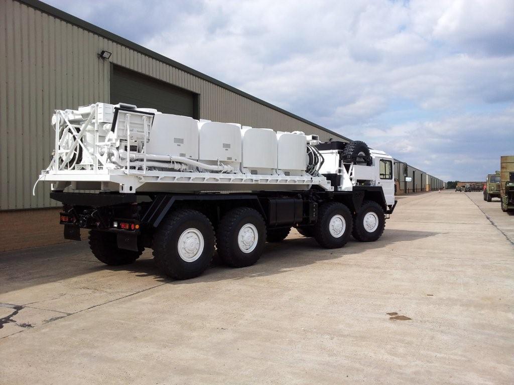 MAN Kat A1 15t 8×8 with Twistlocks