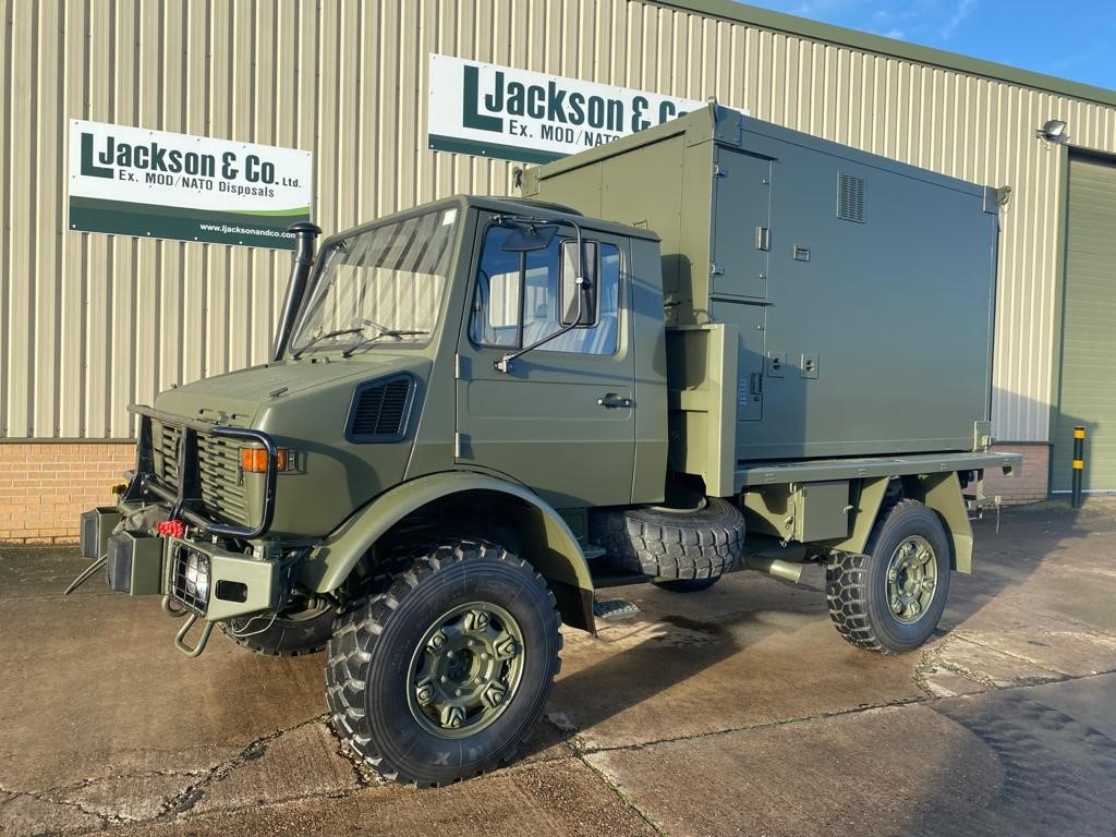 Mercedes Unimog U1300L Box Vehicle RHD Turbo