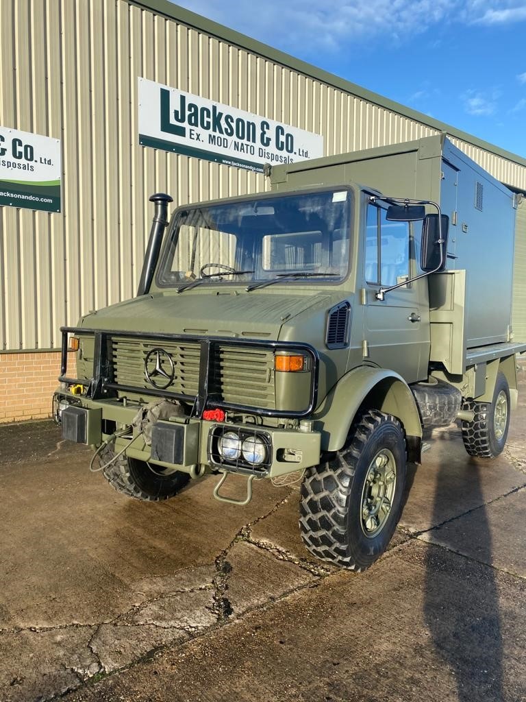 Mercedes Unimog U1300L Box Vehicle RHD Turbo