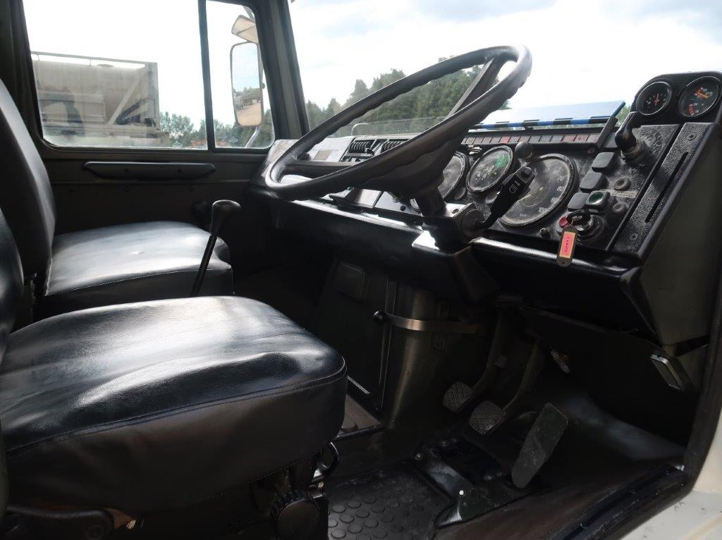 Mercedes Unimog U1300L Turbo RHD with Winch