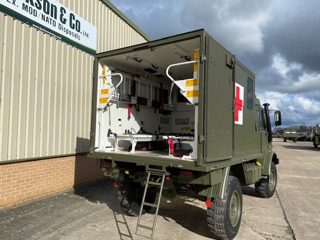 Mercedes Benz Unimog U1300L 4×4 Medical Ambulance