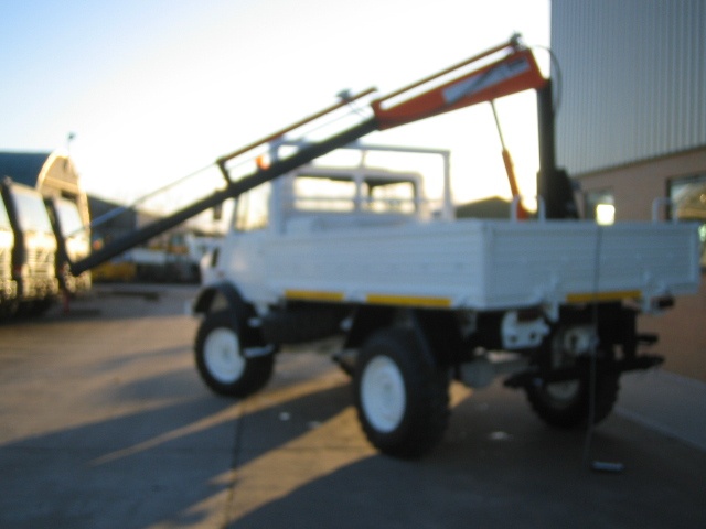 Mercedes Unimog U1300L 4×4 Crane Truck