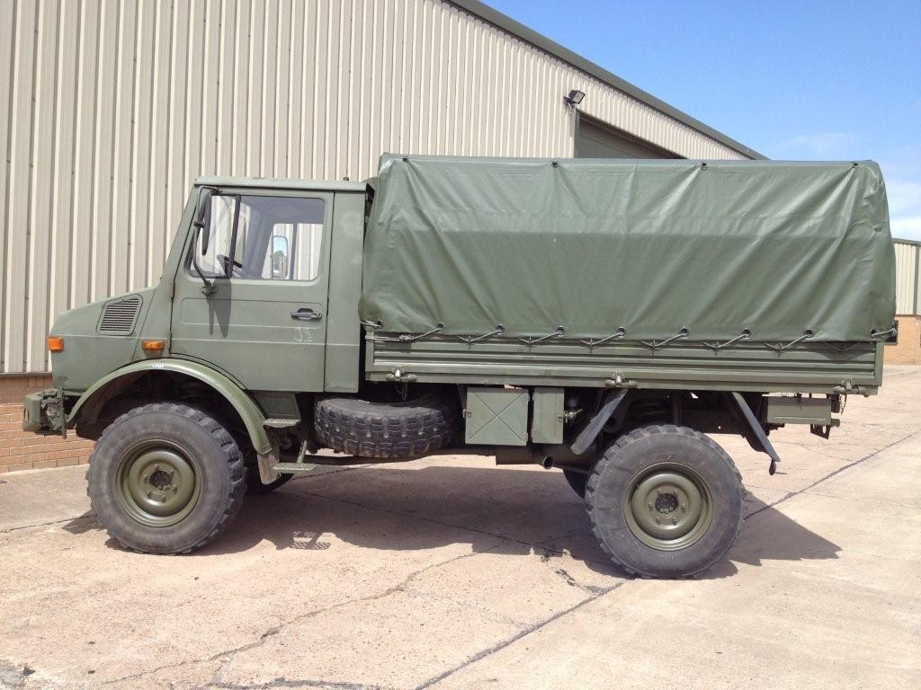 Mercedes Unimog U1300L Troop Carrier