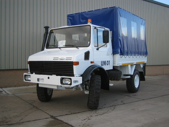 Mercedes unimog personnel carrier