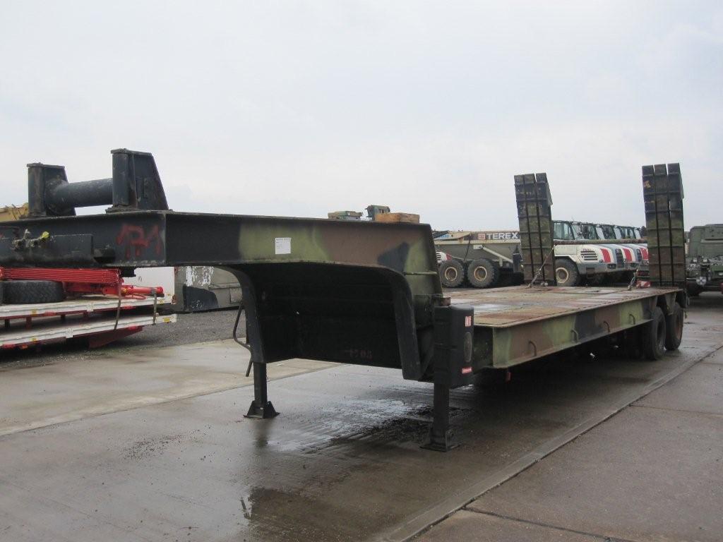 Nicolas 45,000 kg Semi Low Loader Trailer