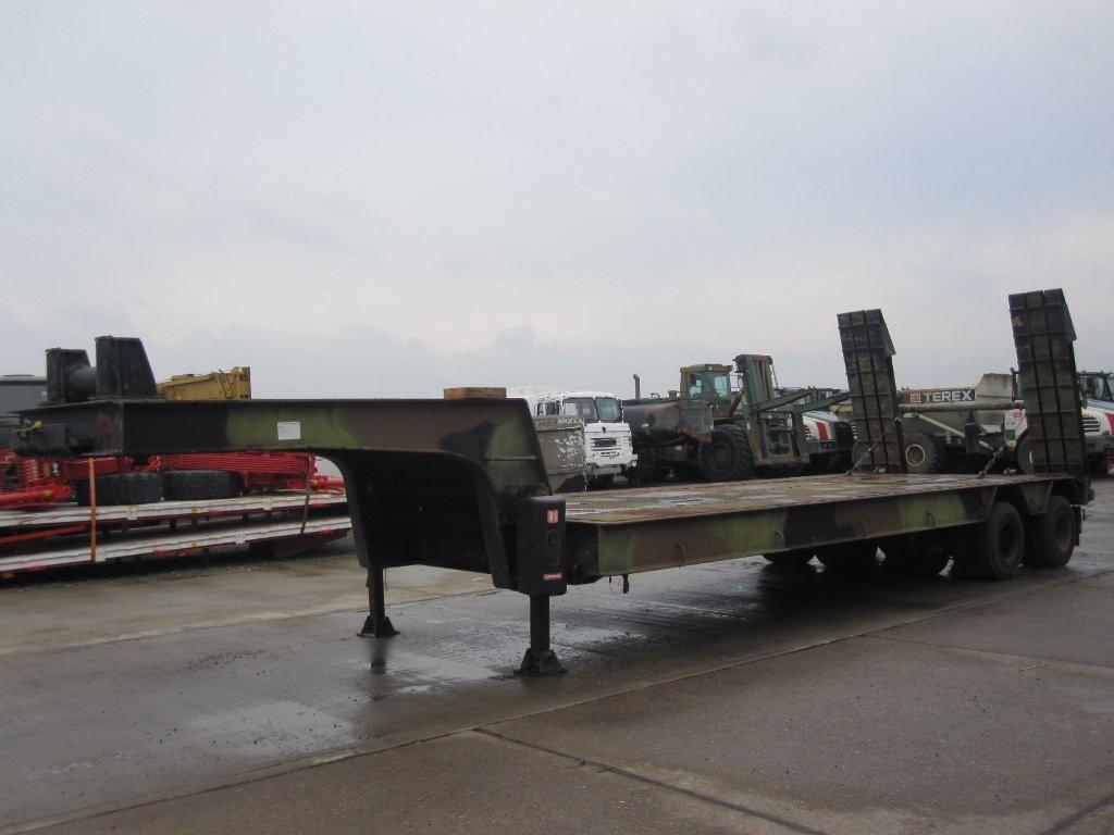 Nicolas 45,000 kg Semi Low Loader Trailer