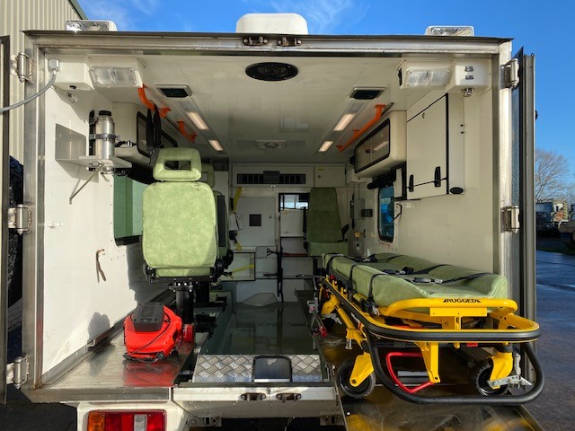 Pinzgauer 718 6×6 Ambulances