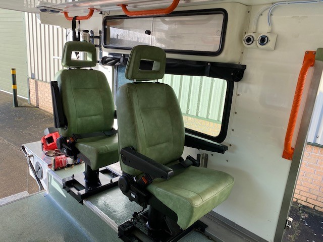 Pinzgauer 718 6×6 Ambulances