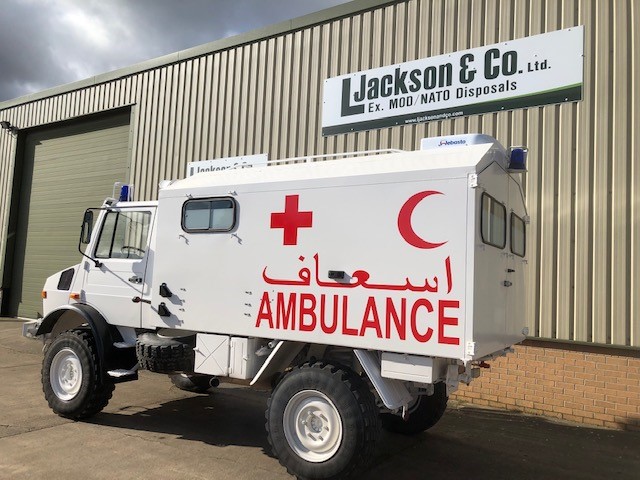 Mercedes Benz Unimog U1300L 4×4 Ambulance